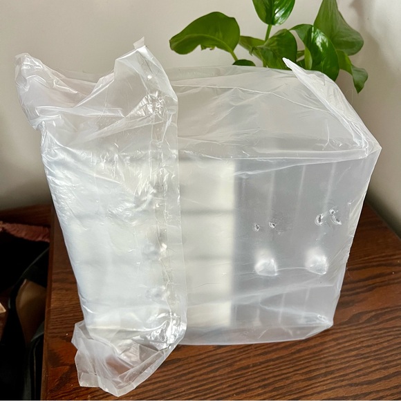 💐   ACRYLIC FAUX SUEDE JEWELRY STORAGE ORGANIZER NIB - Picture 10 of 12